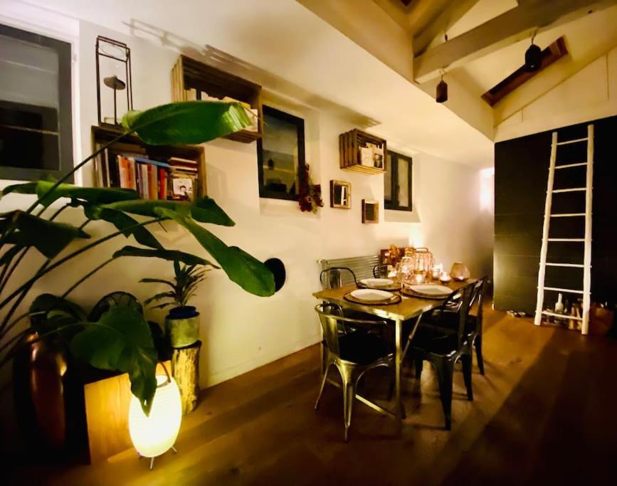 Apartment Loft De Charme Louvre Tuileries Palais Royal *